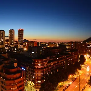 Séjour chez l'habitant Superviews, Parking 24h Vigilado Incluido Y Netflix En Habitación Independiente Con Baño Privado En Particular, Français&english, Bilbao